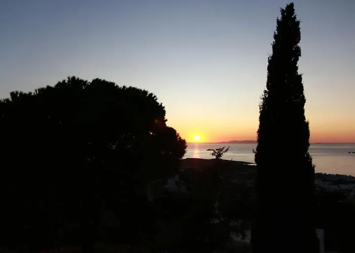 Feriehus Paros Apartments Cottage *